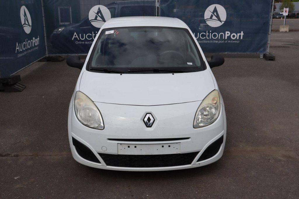 Passenger car Renault Twingo Petrol 59hp 2008 (Margin)