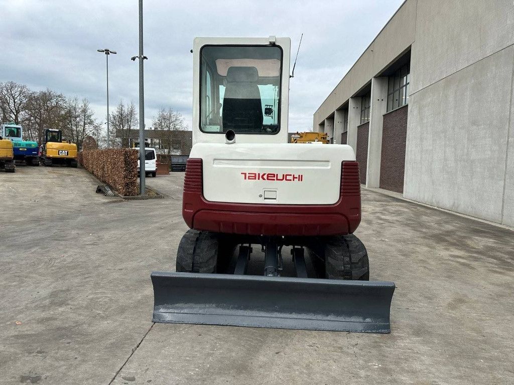 Midi-Bagger Takeuchi TB145C Diesel 2012