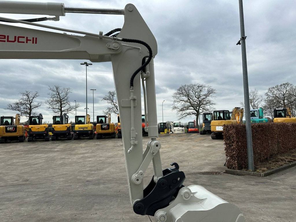 Midi-Bagger Takeuchi TB145C Diesel 2012