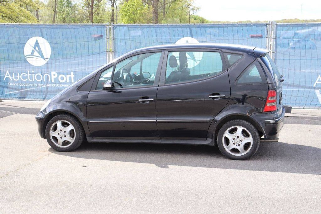 Pkw Mercedes-Benz A160L Benzin 102 PS 2003