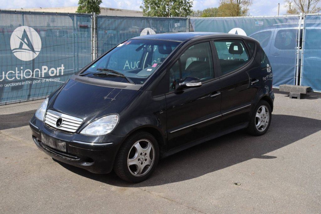 Pkw Mercedes-Benz A160L Benzin 102 PS 2003
