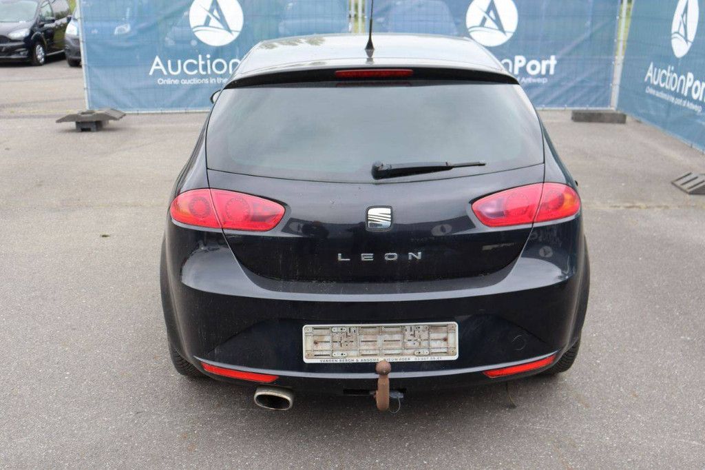 Personenauto Seat Leon Diesel 105pk 2011 (Marge)