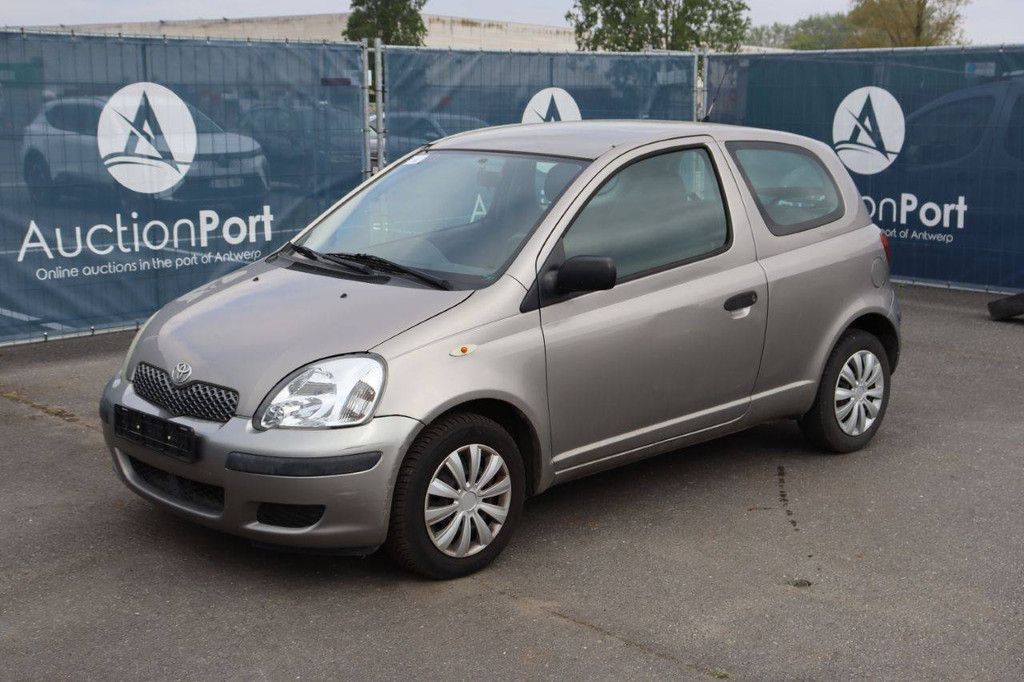 Passenger car Toyota Yaris Petrol 69hp 2004 (Margin)