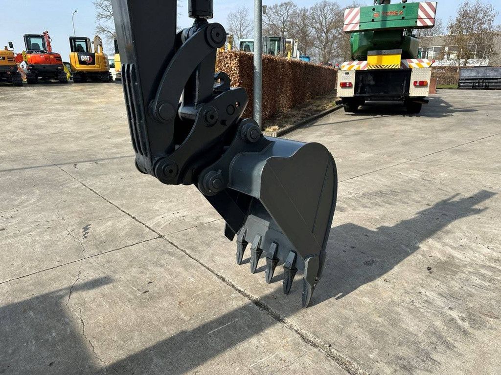 Midi excavator Volvo EC55B Diesel 2012