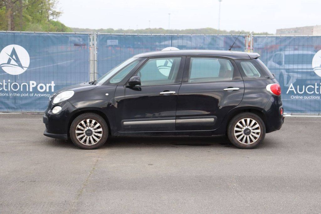 Passenger car Fiat 500 Petrol 95hp 2012 (Margin)