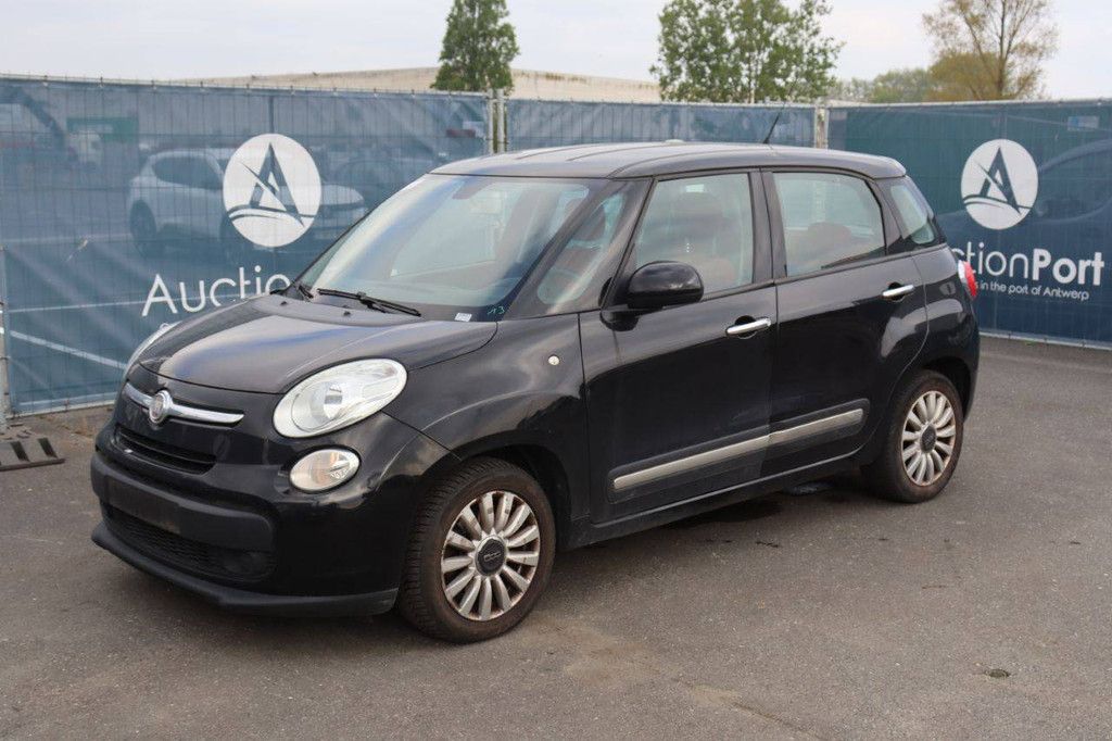 Passenger car Fiat 500 Petrol 95hp 2012 (Margin)