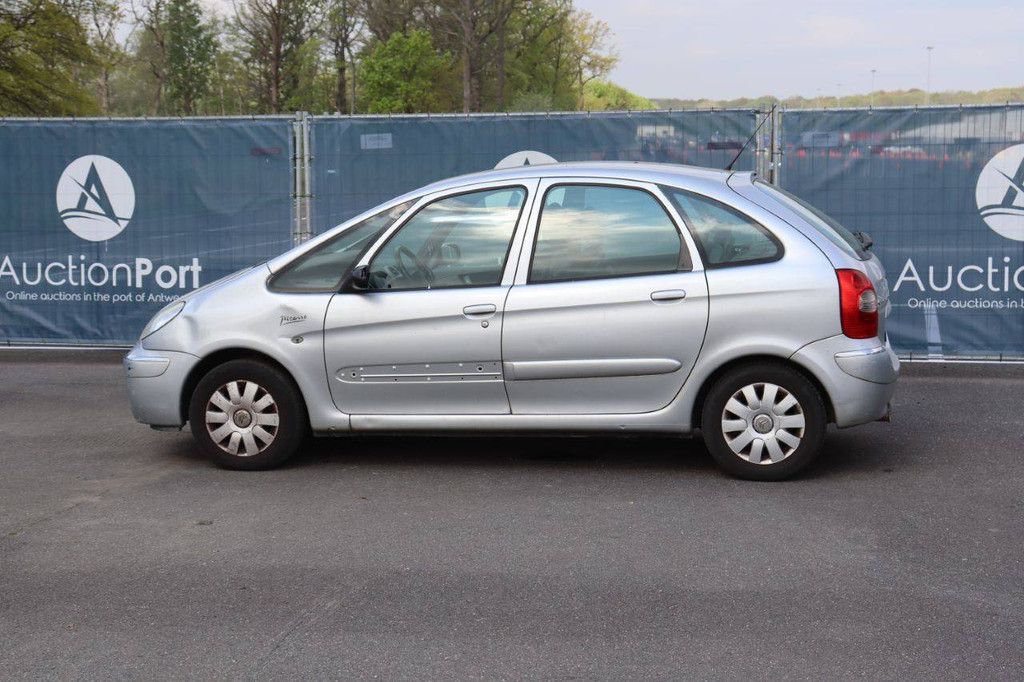 Passenger car Citroën Xsara Petrol 110hp 2007 (Margin)
