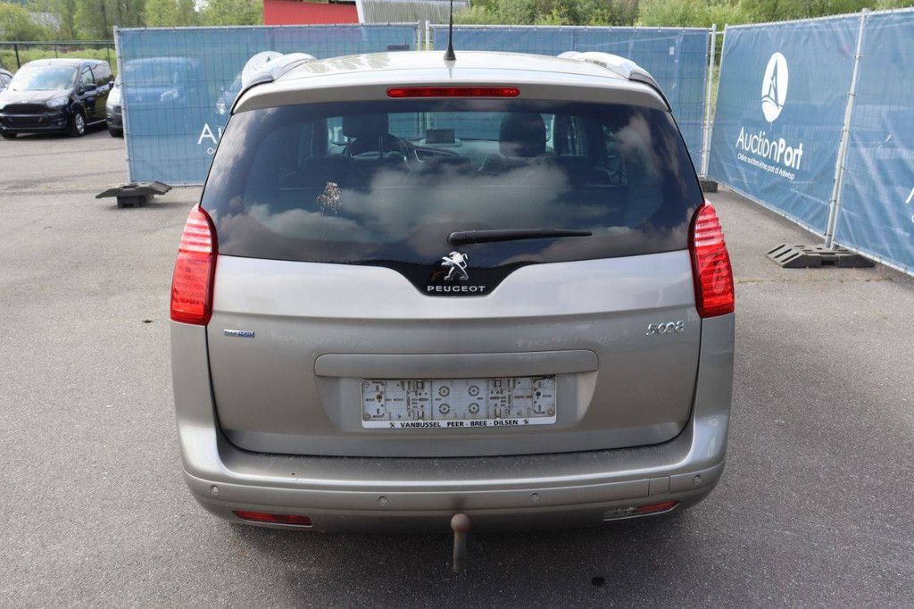 SUV Peugeot 5008 Diesel 120hp 2016 (Margin)
