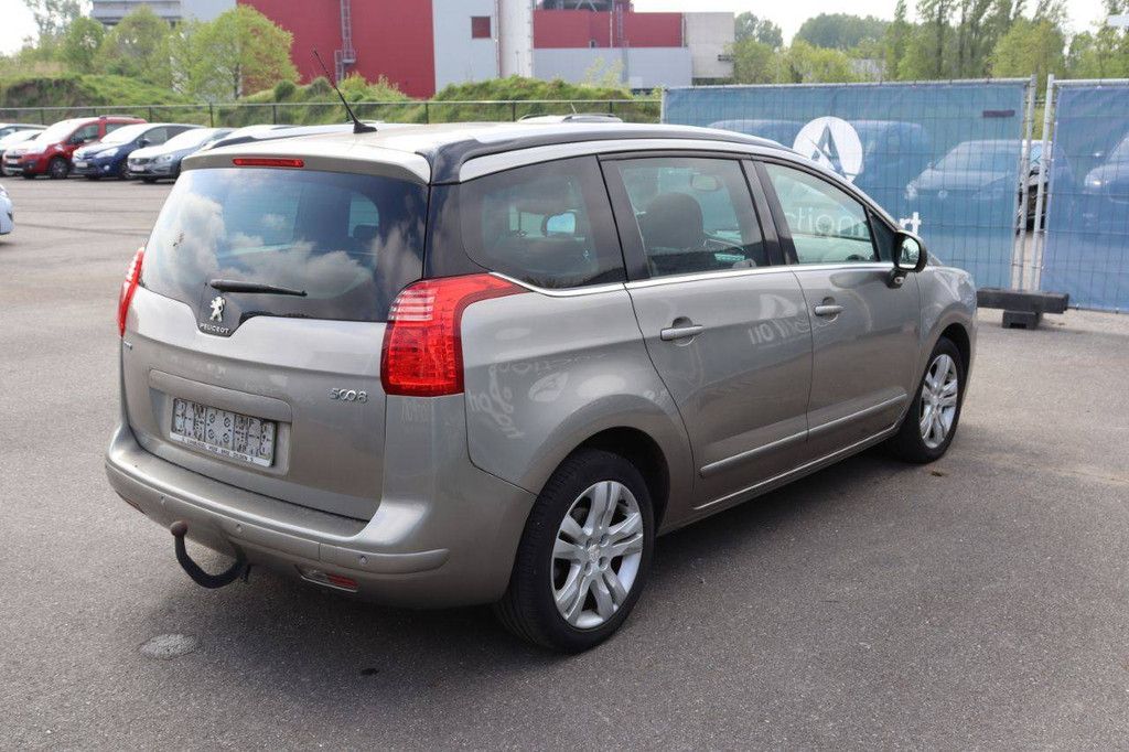SUV Peugeot 5008 Diesel 120hp 2016 (Margin)