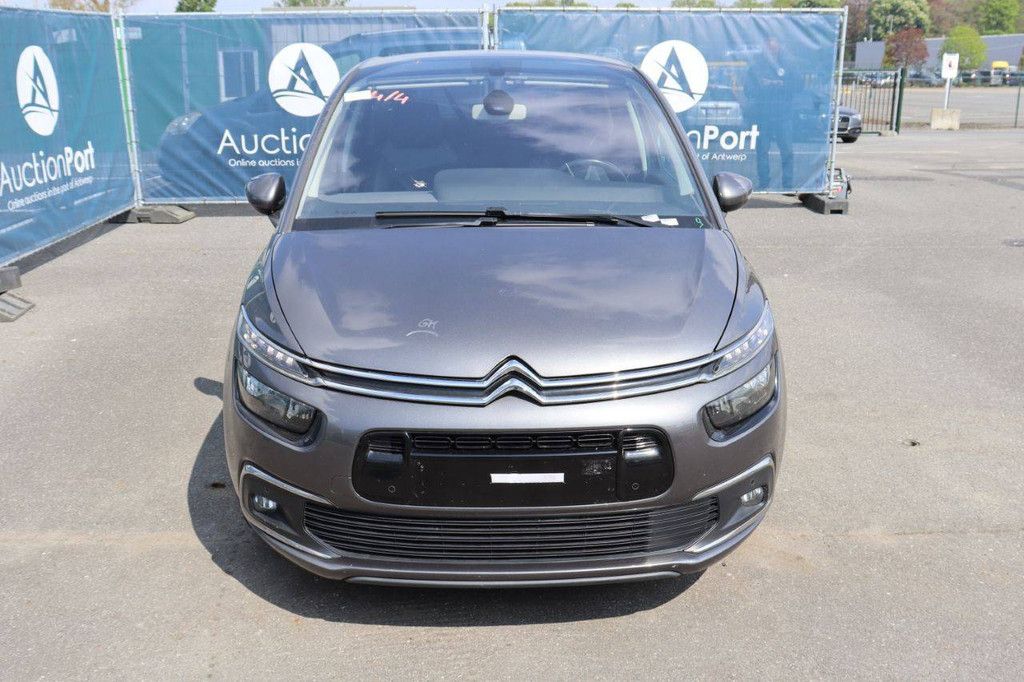 Passenger car Citroën C4 Petrol 130hp 2018 (Margin)