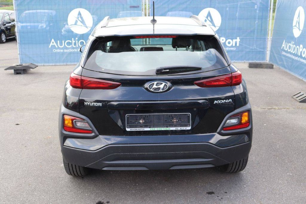 Hyundai Kona Petrol 120hp Passenger Car 2018 (Margin)