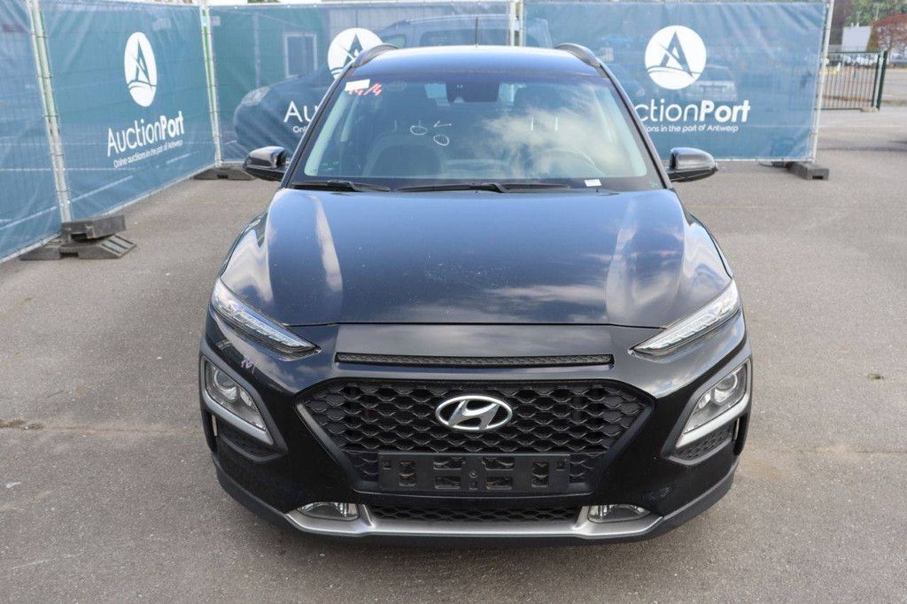 Hyundai Kona Petrol 120hp Passenger Car 2018 (Margin)