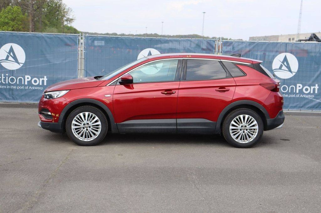 SUV Opel Grandland Petrol 130hp 2018 (Margin)