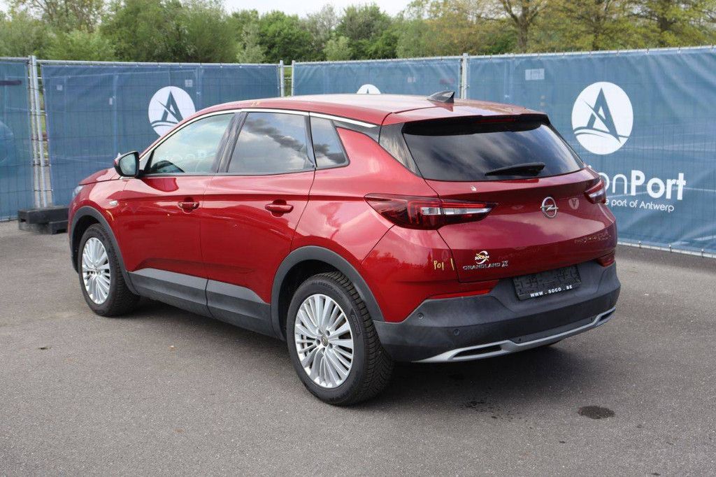 SUV Opel Grandland Petrol 130hp 2018 (Margin)