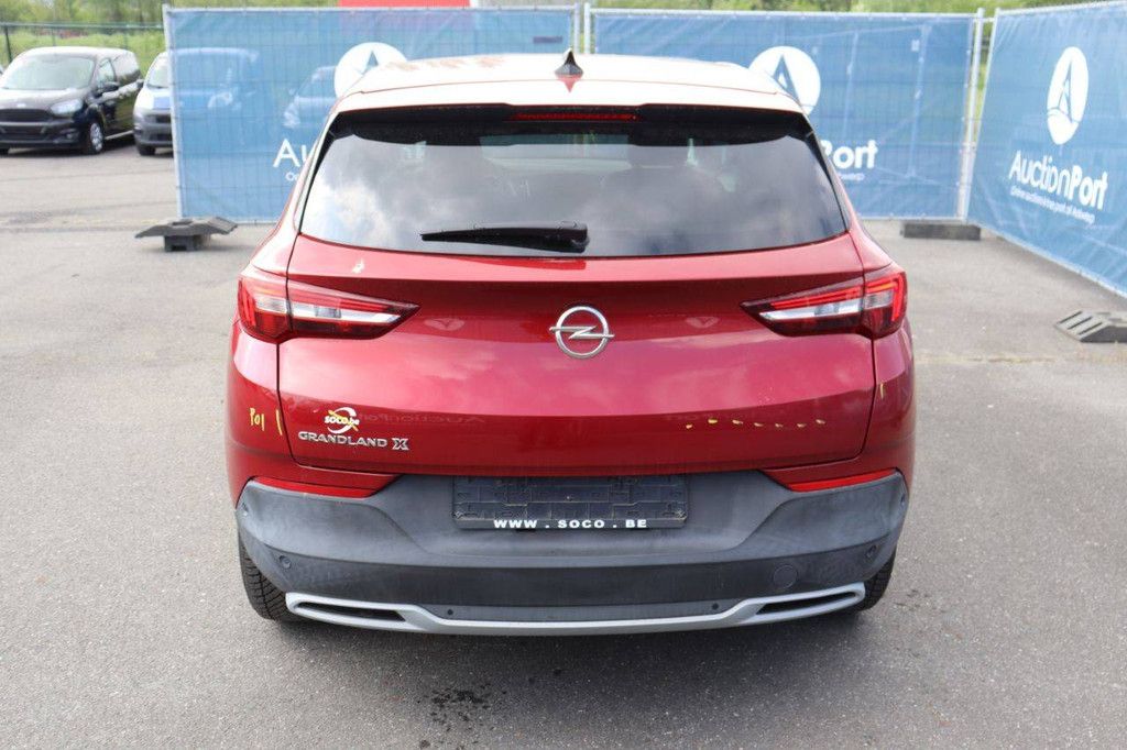 SUV Opel Grandland Petrol 130hp 2018 (Margin)