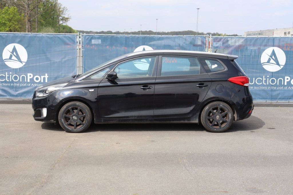 Passenger car Kia Carens Diesel 115hp 2015 (Margin)