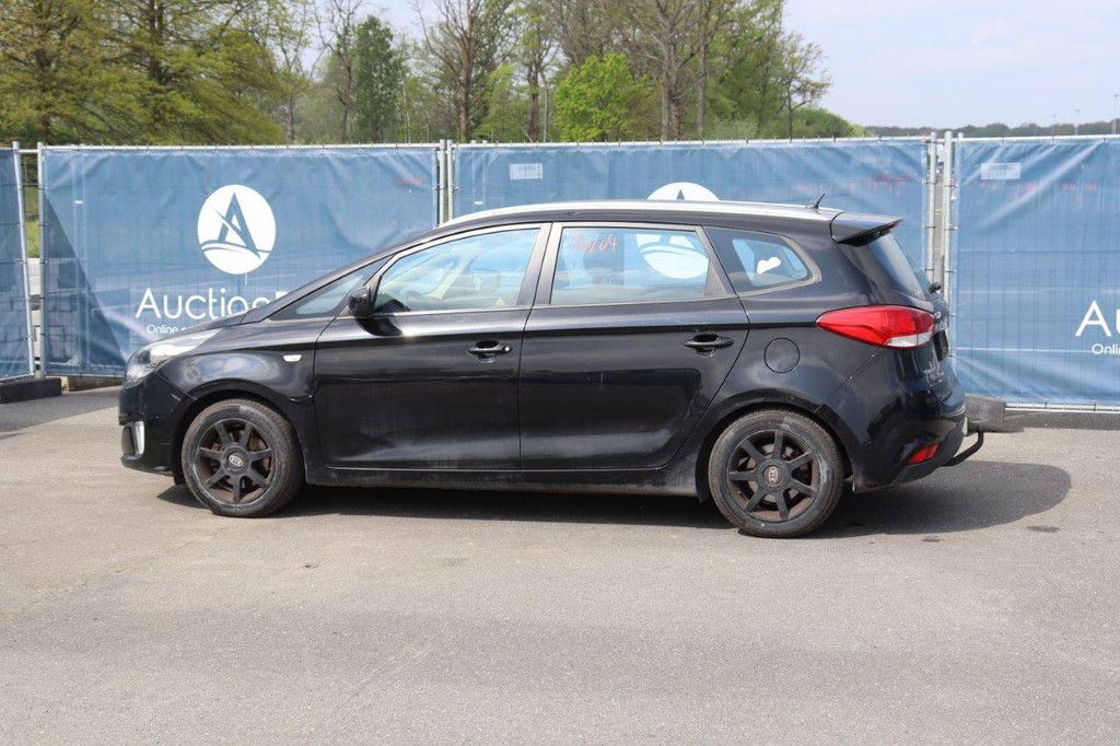 Passenger car Kia Carens Diesel 115hp 2015 (Margin)