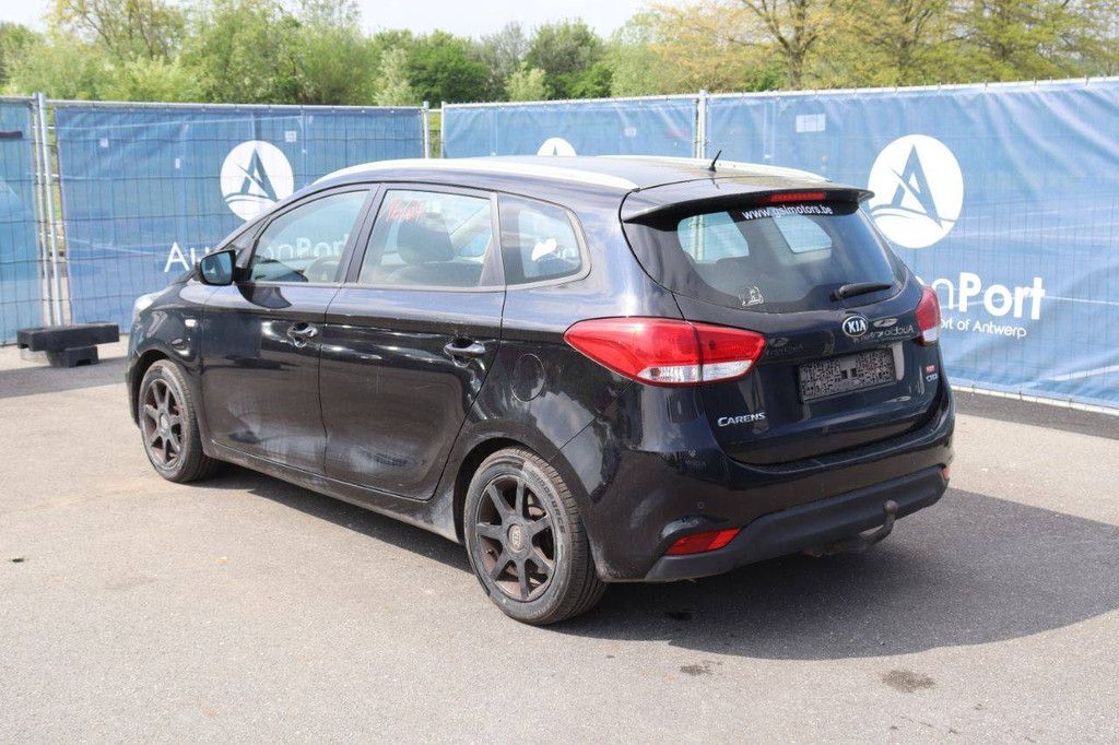 Passenger car Kia Carens Diesel 115hp 2015 (Margin)