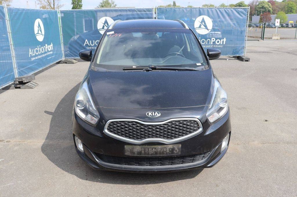 Passenger car Kia Carens Diesel 115hp 2015 (Margin)
