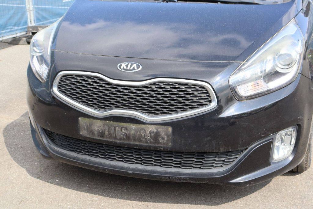 Passenger car Kia Carens Diesel 115hp 2015 (Margin)