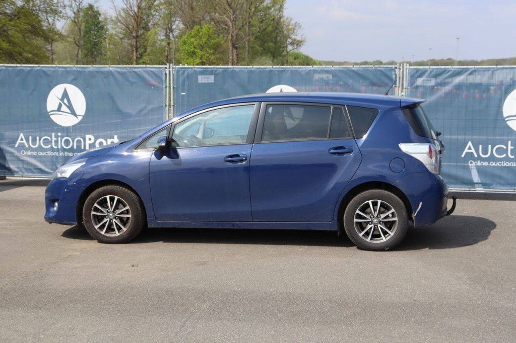 Personenauto Toyota Verso Benzine 147pk 2014 (Marge)