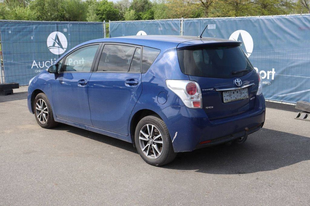Personenauto Toyota Verso Benzine 147pk 2014 (Marge)