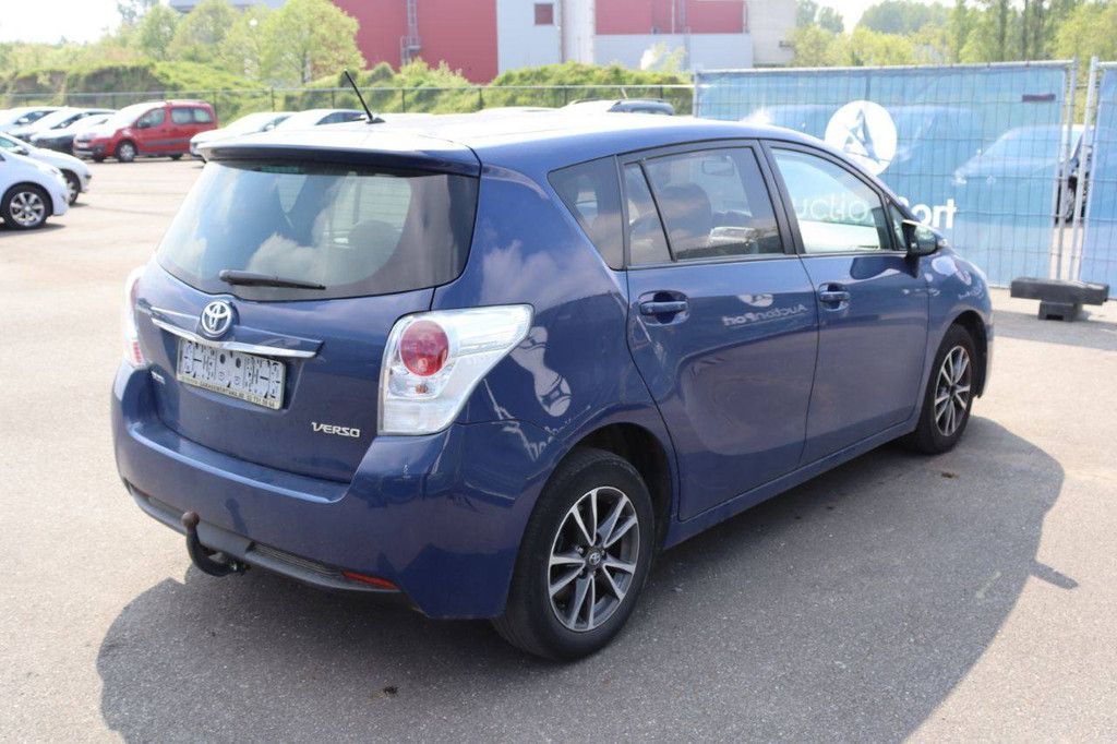 Personenauto Toyota Verso Benzine 147pk 2014 (Marge)
