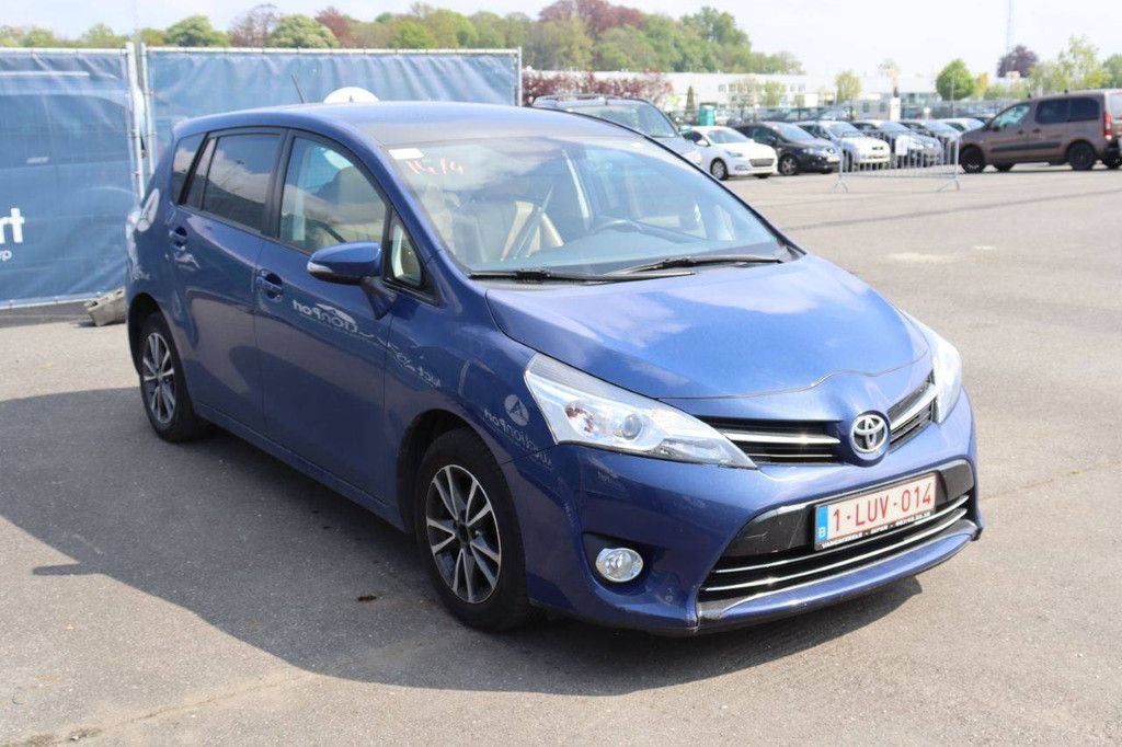 Personenauto Toyota Verso Benzine 147pk 2014 (Marge)