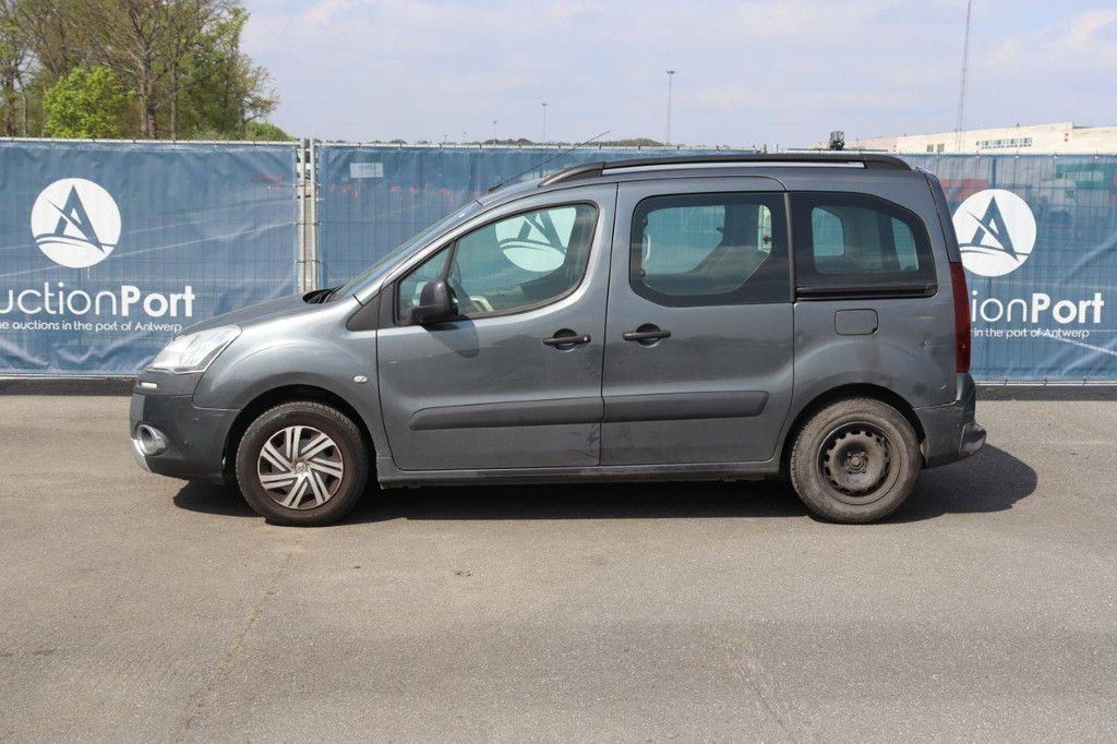 Passenger car Citroën Berlingo Diesel 74hp 2014 (Margin)