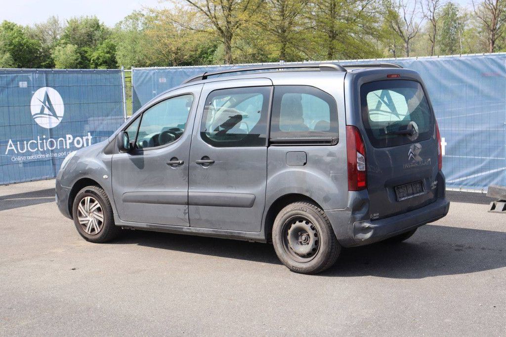 Passenger car Citroën Berlingo Diesel 74hp 2014 (Margin)
