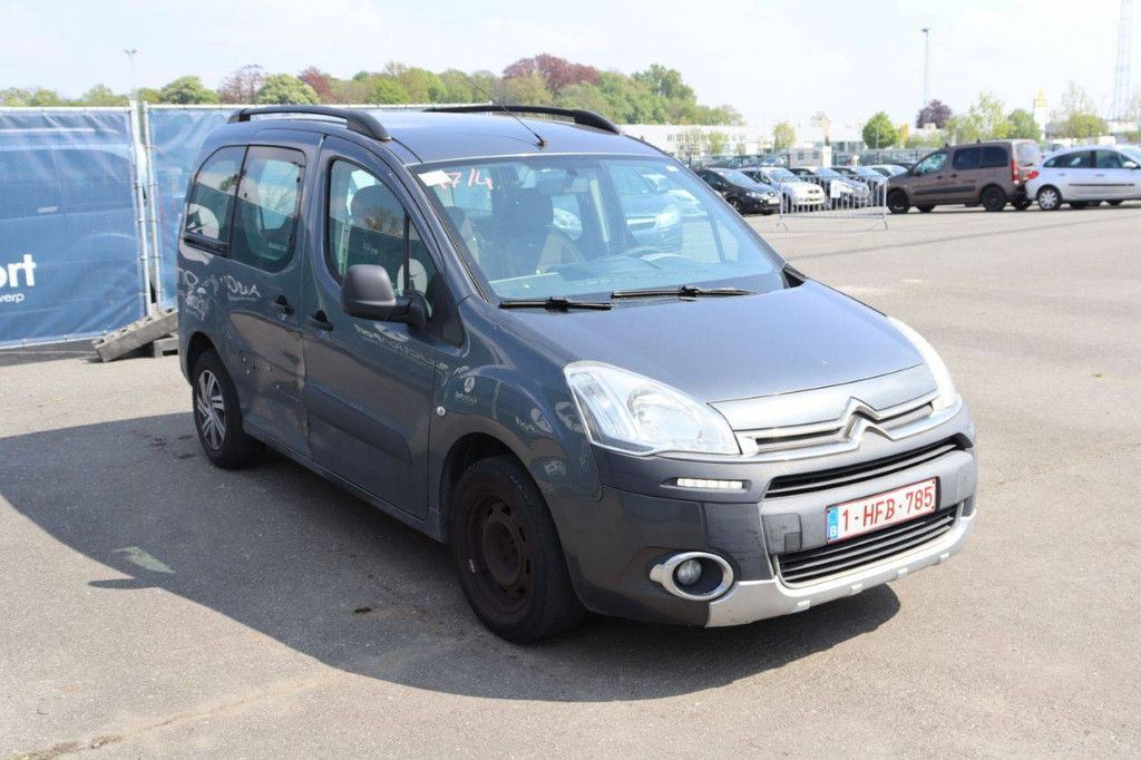 Passenger car Citroën Berlingo Diesel 74hp 2014 (Margin)