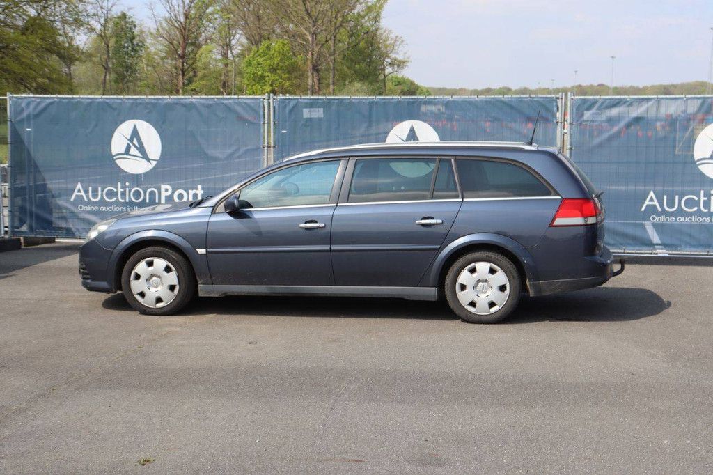 Passenger car Opel Vectra Diesel 150hp 2008 (Margin)