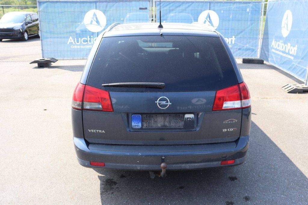 Passenger car Opel Vectra Diesel 150hp 2008 (Margin)