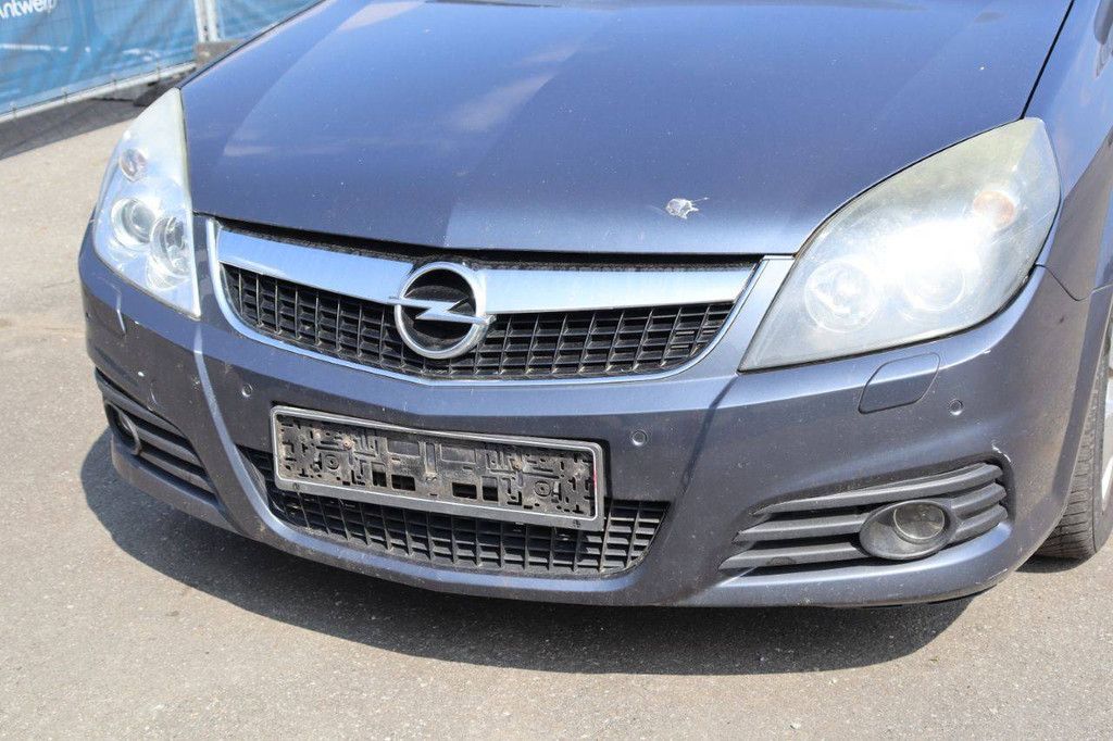 Passenger car Opel Vectra Diesel 150hp 2008 (Margin)