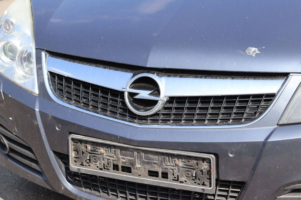 Passenger car Opel Vectra Diesel 150hp 2008 (Margin)