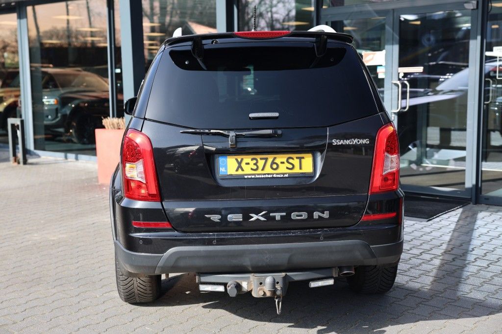 Ssangyong Rexton RX 200 E-XDI QUARTZ A/T VAN MARGE