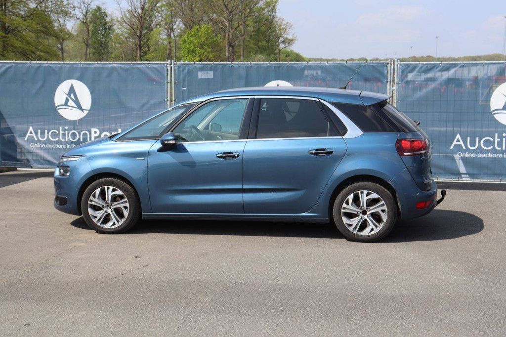 Passenger car Citroën C4 Diesel 115hp 2016 (Margin)