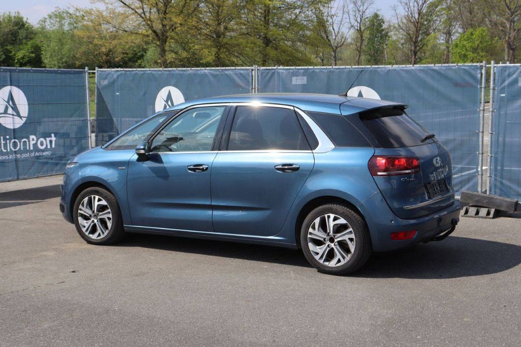 Passenger car Citroën C4 Diesel 115hp 2016 (Margin)