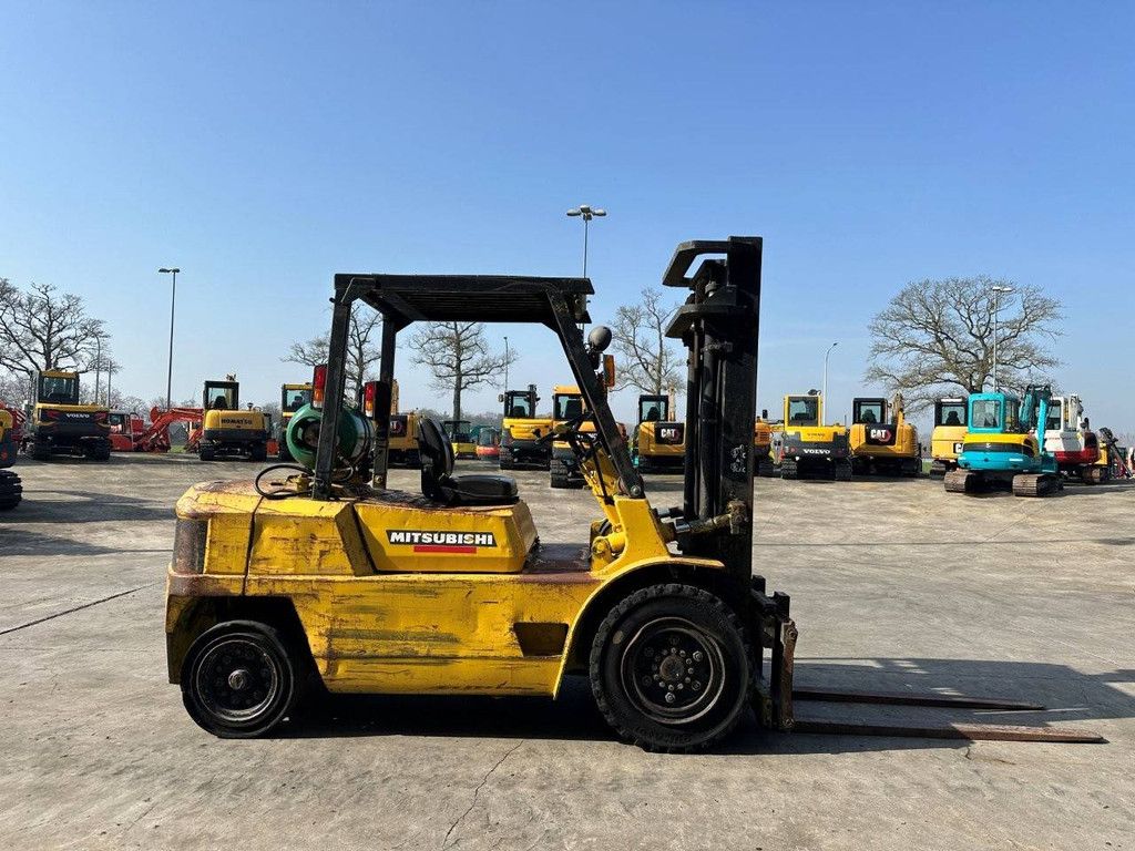 Mitsubishi FG40 LPG Forklift 1989