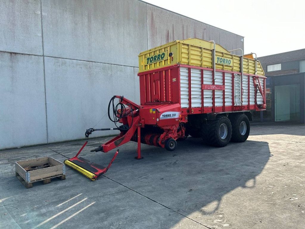 Loading Silage Wagon Pottinger Torro 5100L 2007