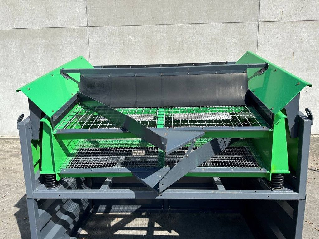 Screening machine OKG GF 150-2 2025