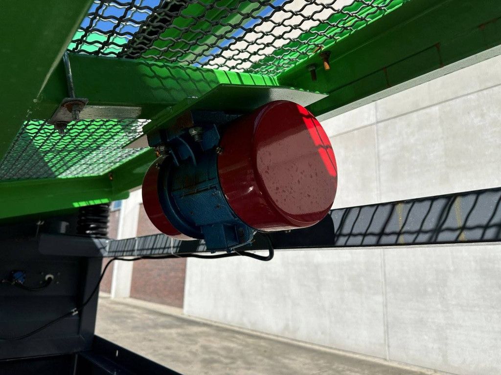 Screening machine OKG GF 150-2 2025