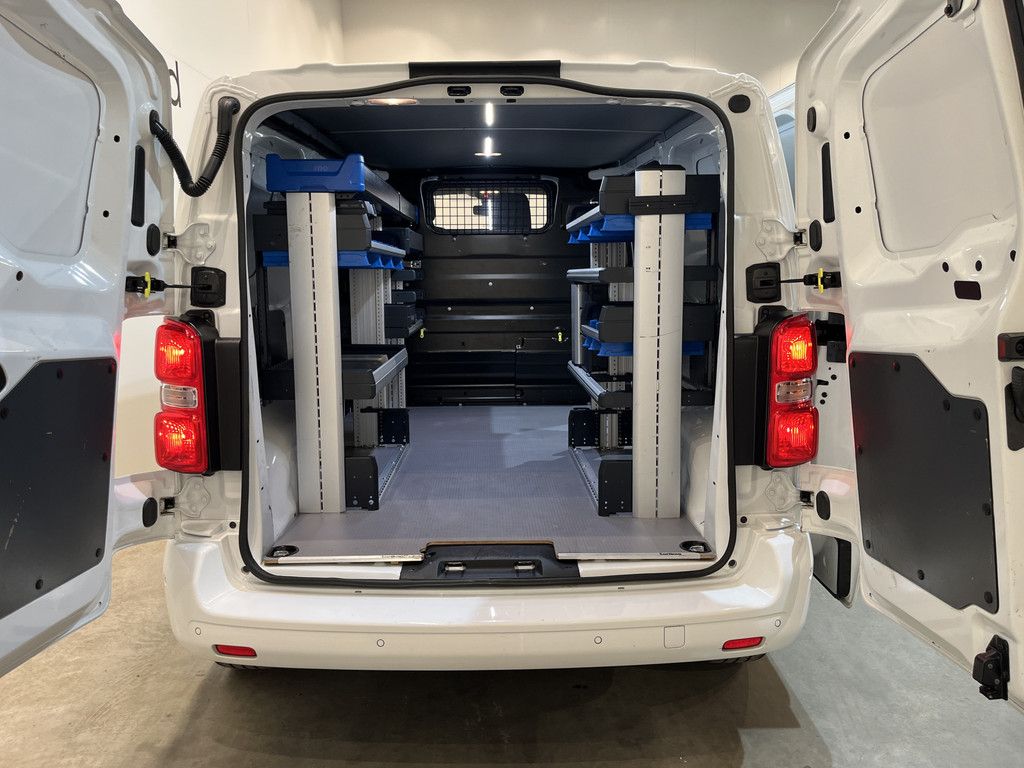 Peugeot Expert 2.0 BlueHDI 120 PK L2 Automaat / Servicebus / Sortimo Inrichting / Euro 6 / Schuifdeur L + R / Airco / Cruise Control / Camera / 3-Zits