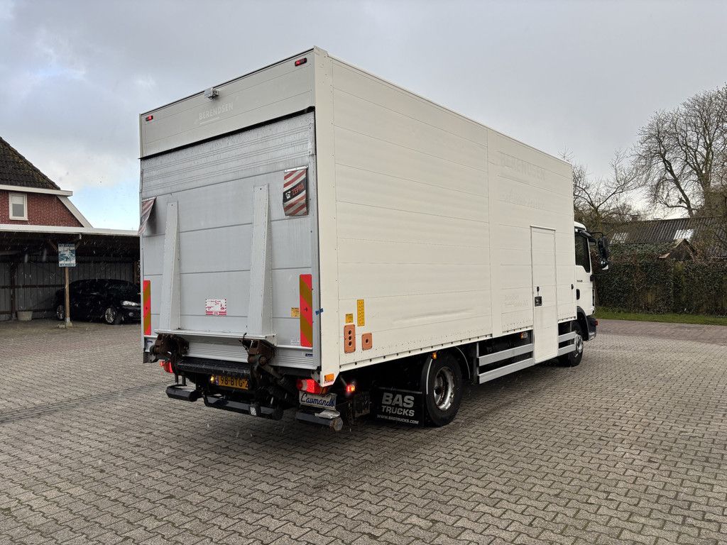 MAN TGL 12.220 Euro6 Bakwagen met laadklep 2000 KG. Cruise control, Airco ecc, Motorrem.