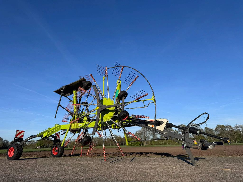 Claas Liner 1900 hark zijafleg