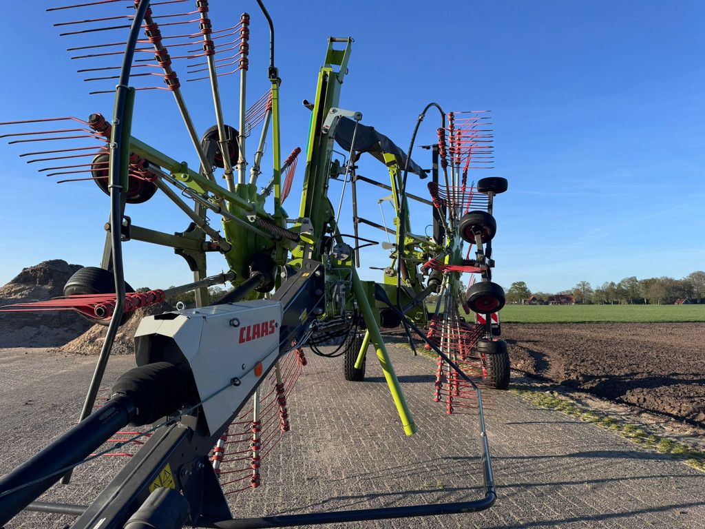 Claas Liner 1900 hark zijafleg