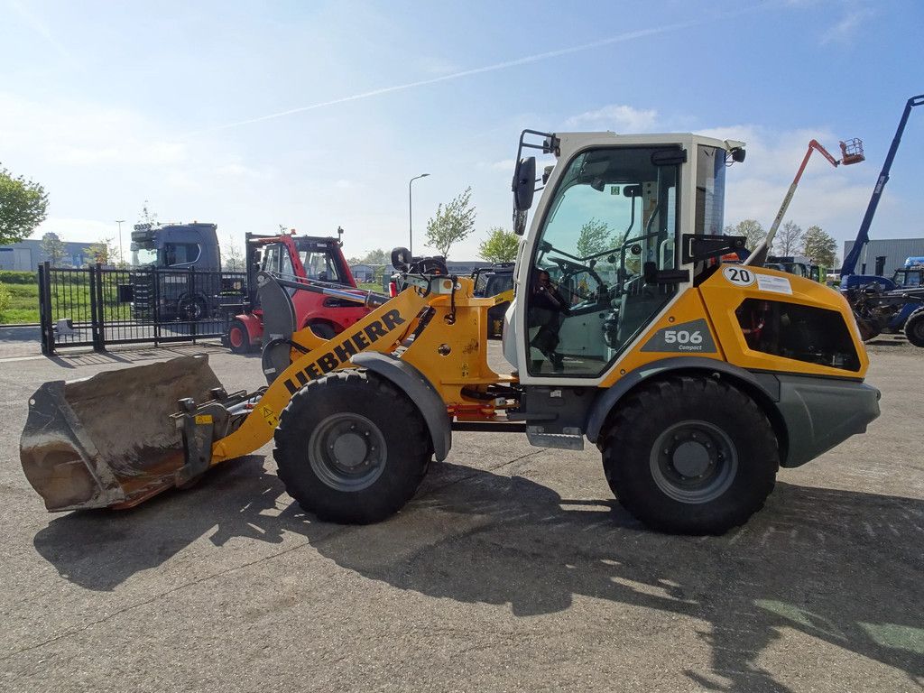 Liebherr L506C