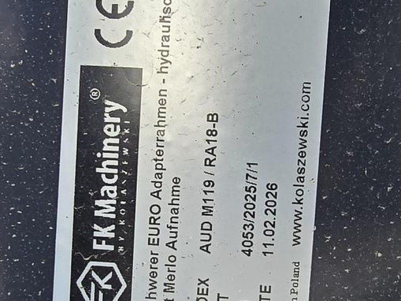 FK Machinery Hydraulischer Adapter Merlo auf Euro Aufnahme