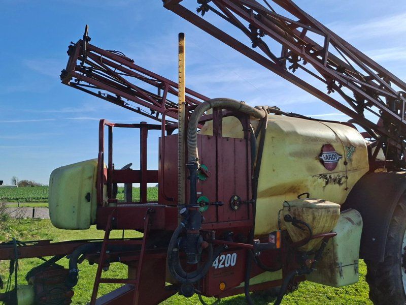 Hardi Commander 4200