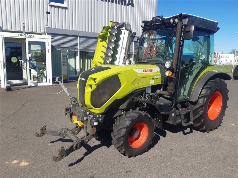Claas Nexos 260 M